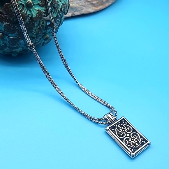 Brighton BERKELEY Double Chain Openwork Scrolled Rectangular Pendant! Retired! - Picture 4 of 9